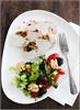 Fyldt kalkunbryst med tomatsalat 